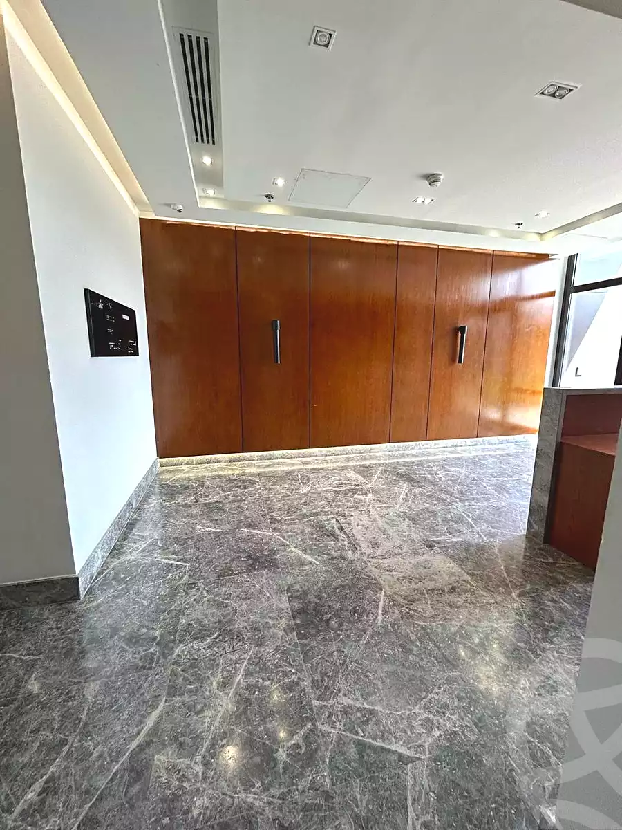 https://aqarmap.com.eg/ar/listing/7055694-for-sale-cairo-new-cairo-compounds-district-5-the-plateau-district-5