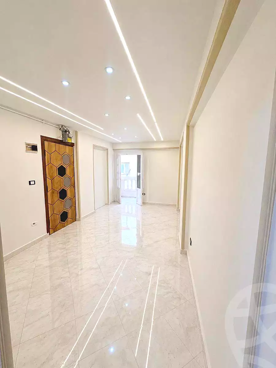 https://aqarmap.com.eg/ar/listing/7055851-for-sale-alexandria-lsywf-el-seyouf-qebly-el-salam-st