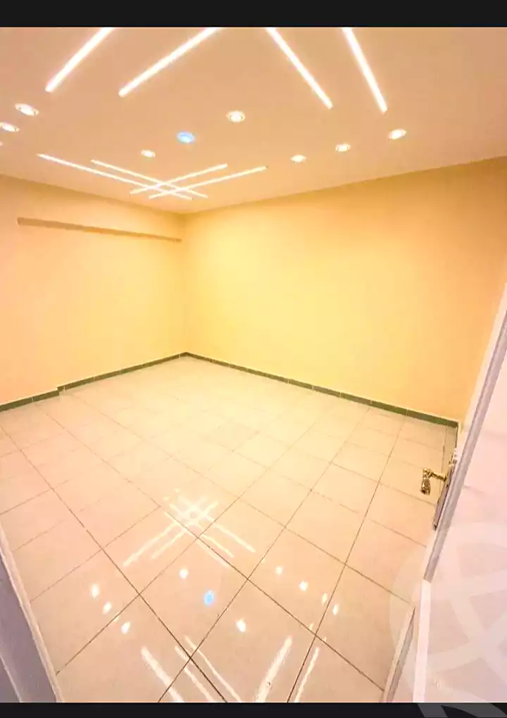 https://aqarmap.com.eg/ar/listing/7055856-for-sale-alexandria-miami-45-street