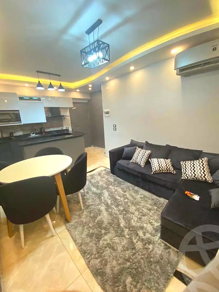 https://aqarmap.com.eg/ar/listing/7055936-for-rent-cairo-helwan-el-shareaa-el-sharby-st