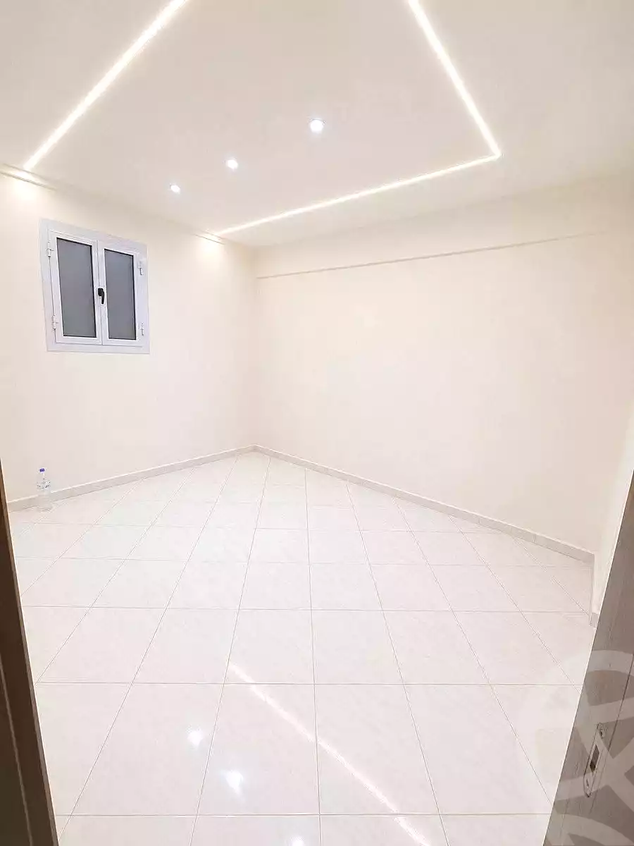 https://aqarmap.com.eg/ar/listing/7055983-for-sale-alexandria-lsywf-el-seyouf-qebly-el-salam-st