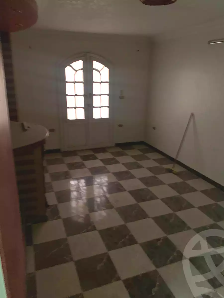 https://aqarmap.com.eg/en/listing/7056009-for-rent-cairo-helwan-helwan-el-sharkeya-thabit-basha-st