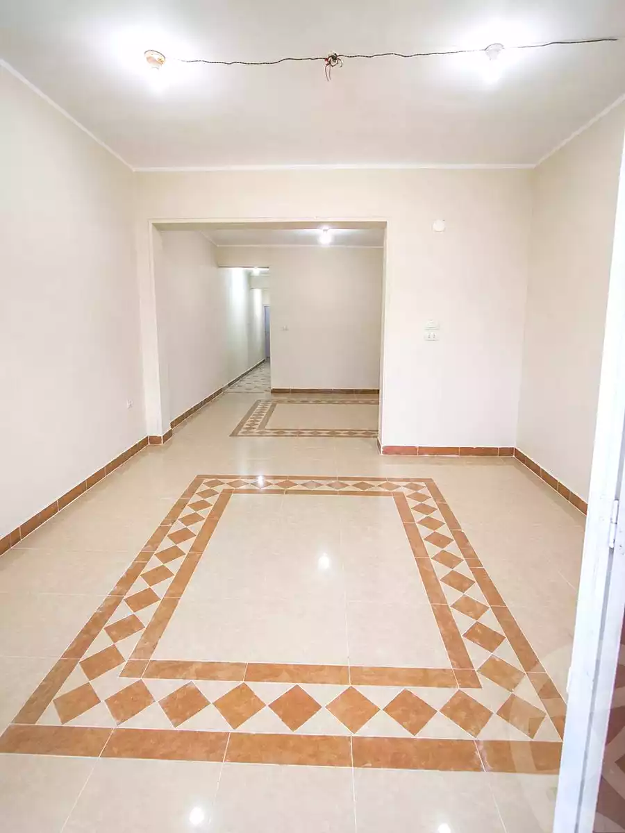 https://aqarmap.com.eg/ar/listing/7056293-for-rent-cairo-ain-shams-ain-shams-el-sharkia-el-eshrein-stt