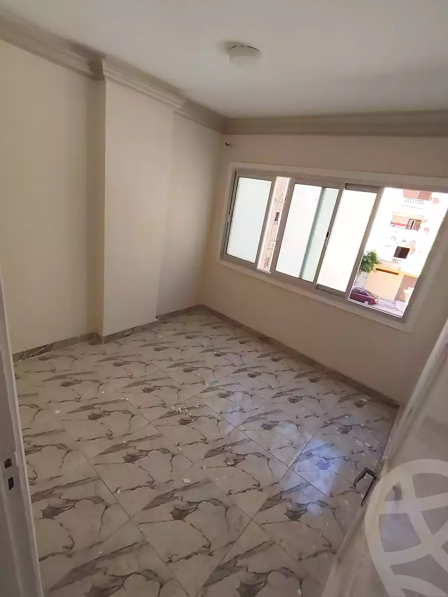 https://aqarmap.com.eg/ar/listing/7056601-for-sale-alexandria-al-agamy-el-hanouvel-al-haded-we-al-soulb-st