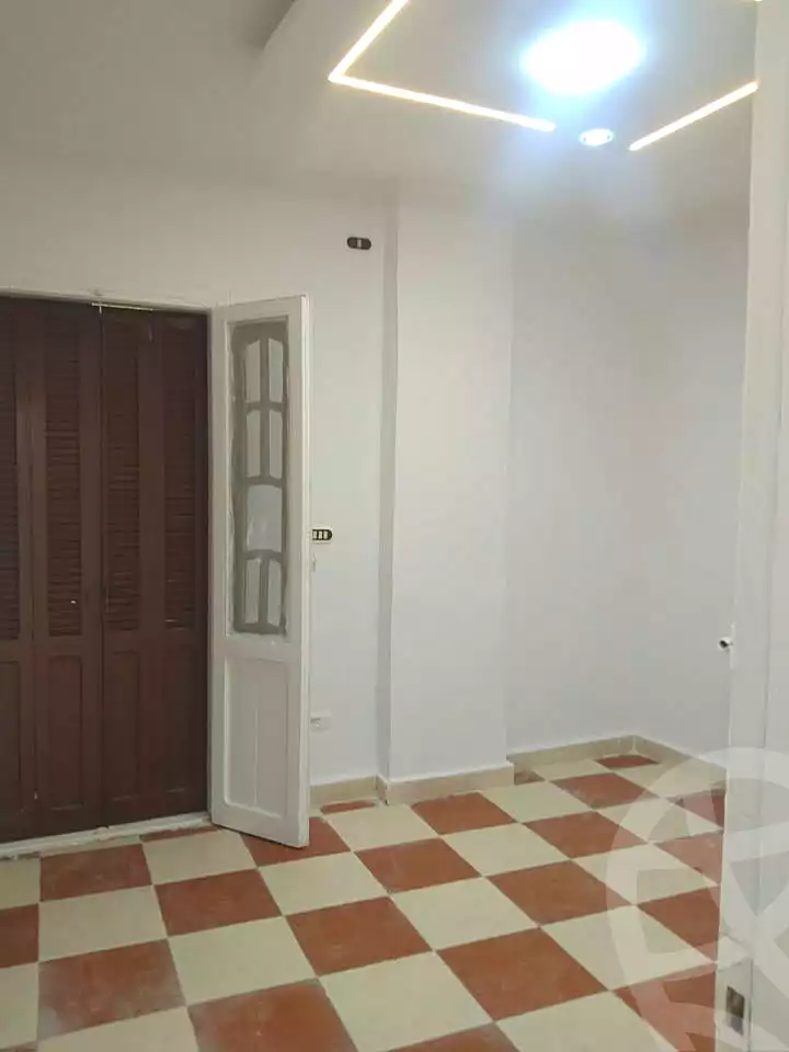 https://aqarmap.com.eg/en/listing/7056618-for-sale-alexandria-al-agamy-el-hanouvel-kasr-al-quiri-st-1
