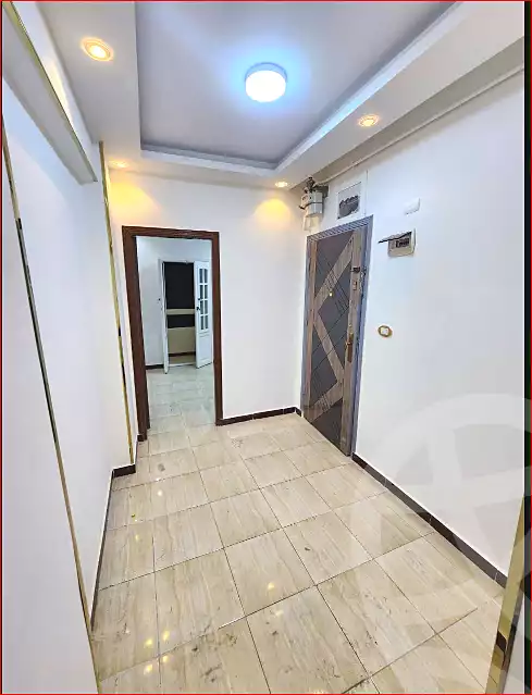 https://aqarmap.com.eg/ar/listing/7056649-for-sale-alexandria-lsywf-el-falki