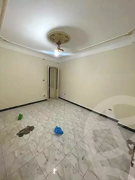 https://aqarmap.com.eg/ar/listing/7056668-for-sale-alexandria-al-agamy-lbytsh-mecca-st