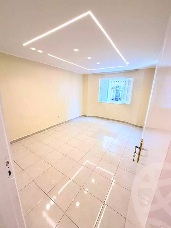 https://aqarmap.com.eg/ar/listing/7056727-for-sale-alexandria-miami-45-street