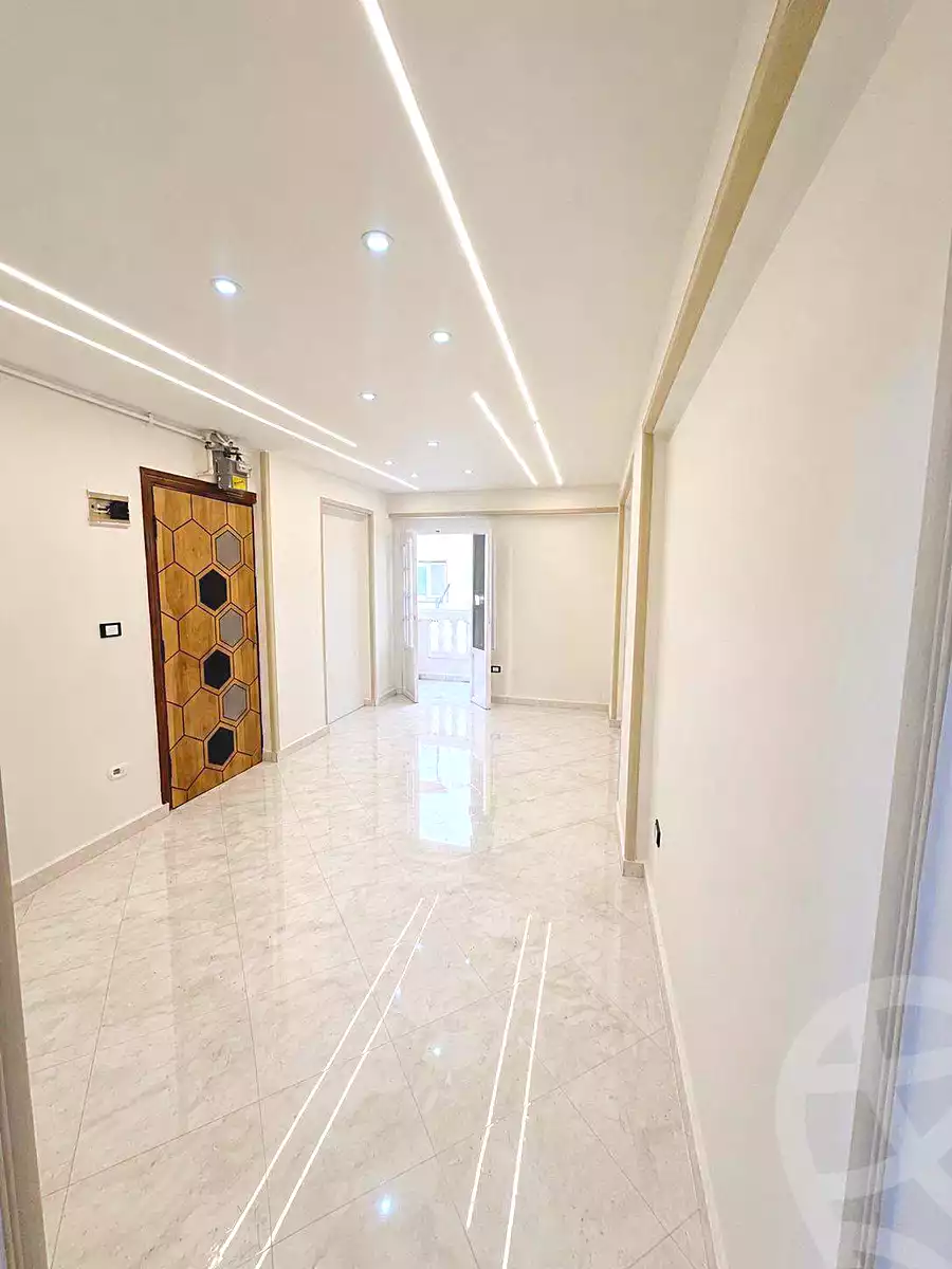 https://aqarmap.com.eg/ar/listing/7056857-for-sale-alexandria-lsywf-el-falki