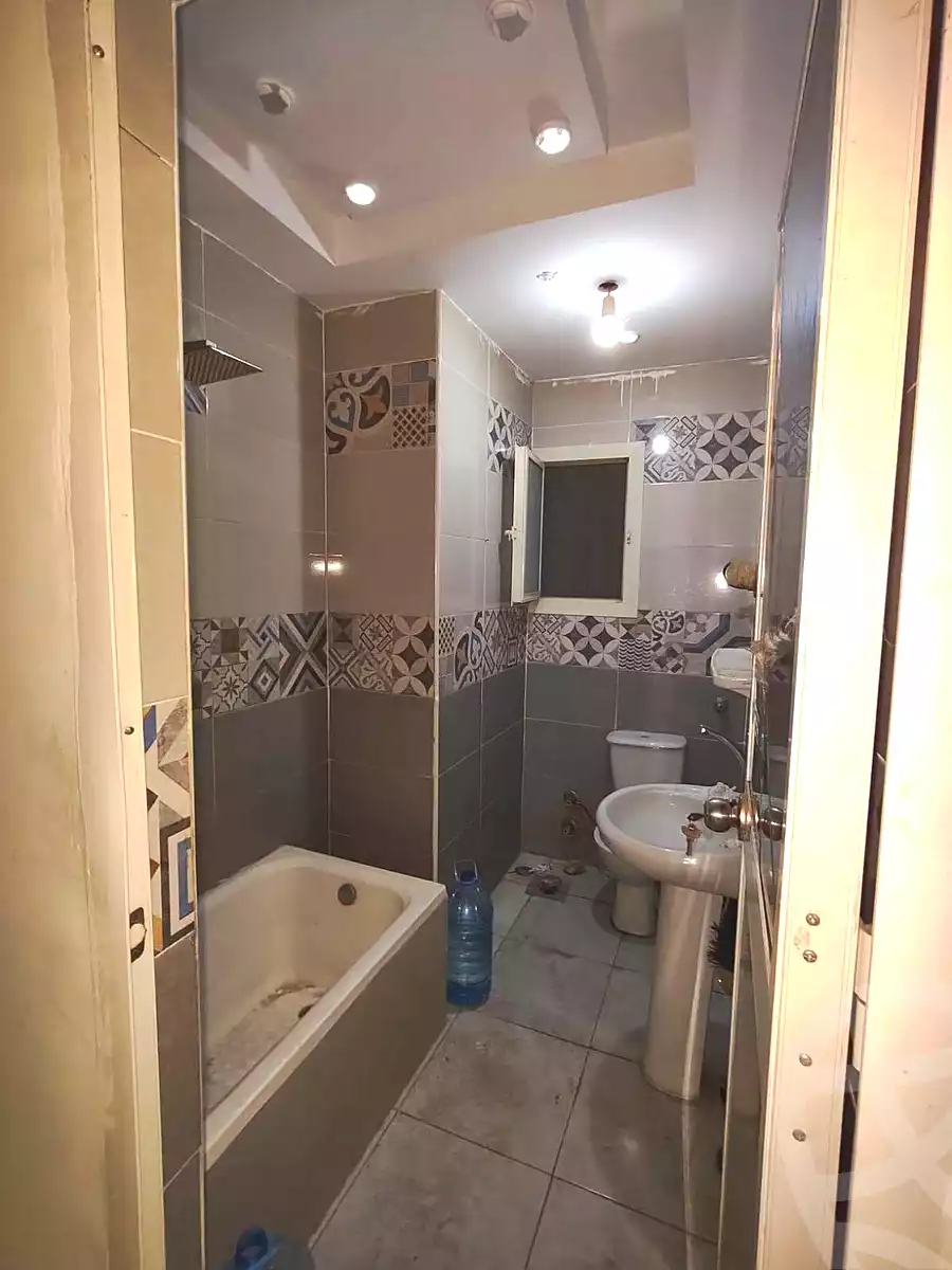 https://aqarmap.com.eg/en/listing/7057028-for-sale-alexandria-lsywf-el-falki-street-16-el-eslah