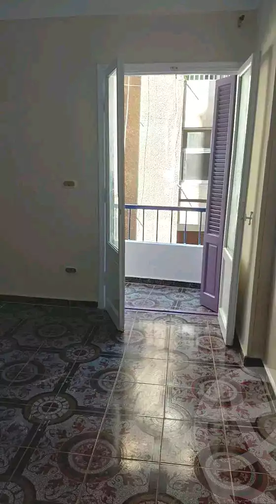 https://aqarmap.com.eg/ar/listing/7057051-for-rent-alexandria-el-asafra-ahmed-tiesser-st