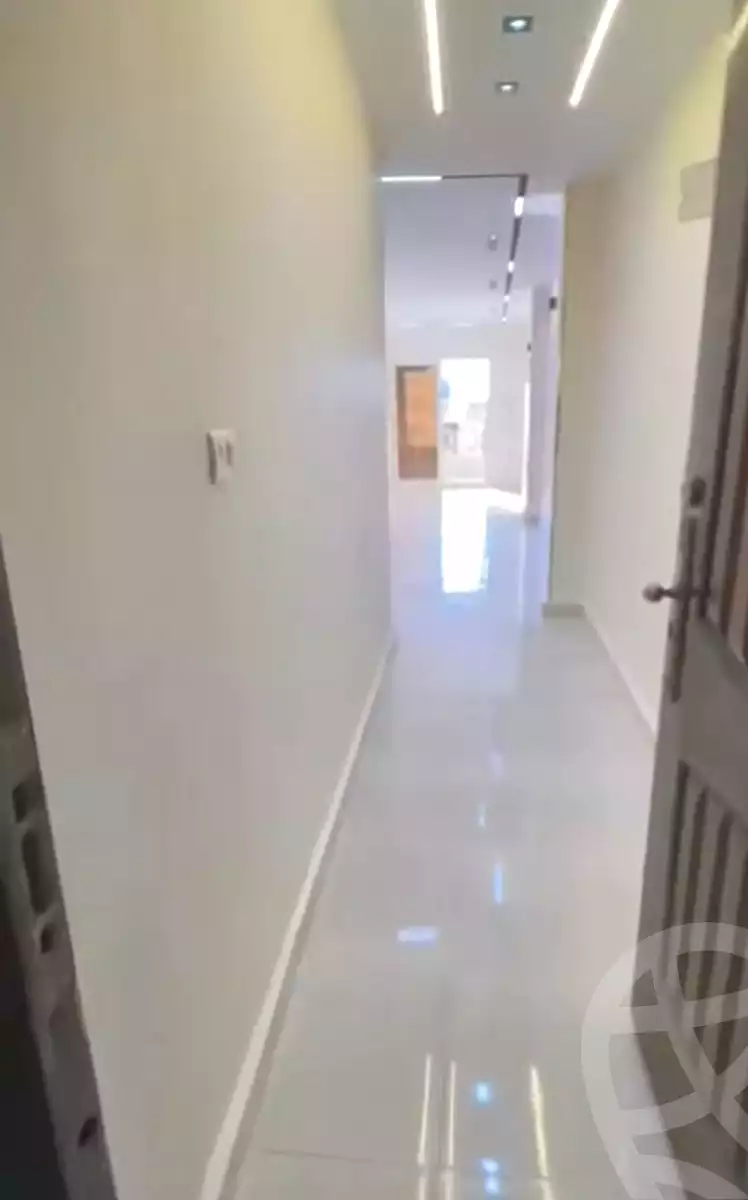 https://aqarmap.com.eg/en/listing/7057157-for-sale-alexandria-al-agamy-lbytsh-bianchiii