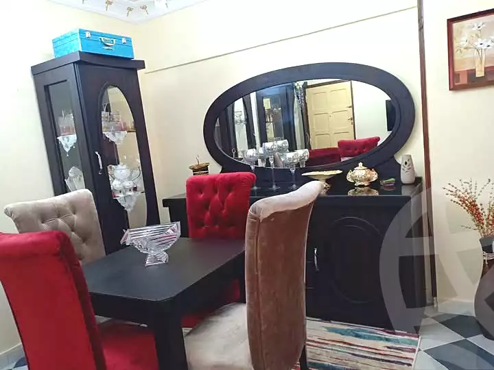 https://aqarmap.com.eg/ar/listing/7057262-for-sale-cairo-helwan-helwan-el-sharkeya-mostafa-safwat-st