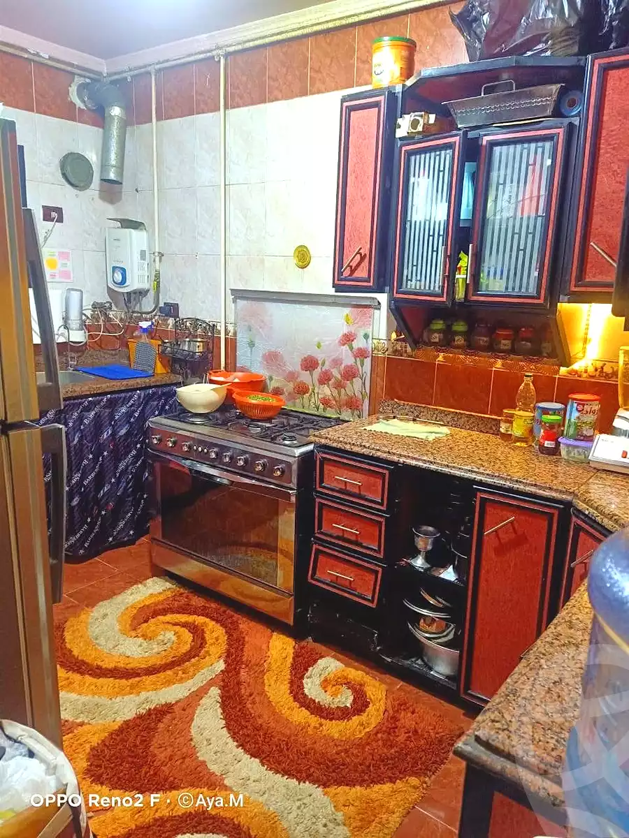 https://aqarmap.com.eg/ar/listing/7057296-for-sale-cairo-helwan-helwan-el-sharkeya-mostafa-safwat-st