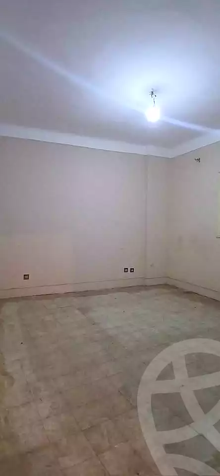 https://aqarmap.com.eg/ar/listing/7057385-for-sale-alexandria-al-agamy-lbytsh