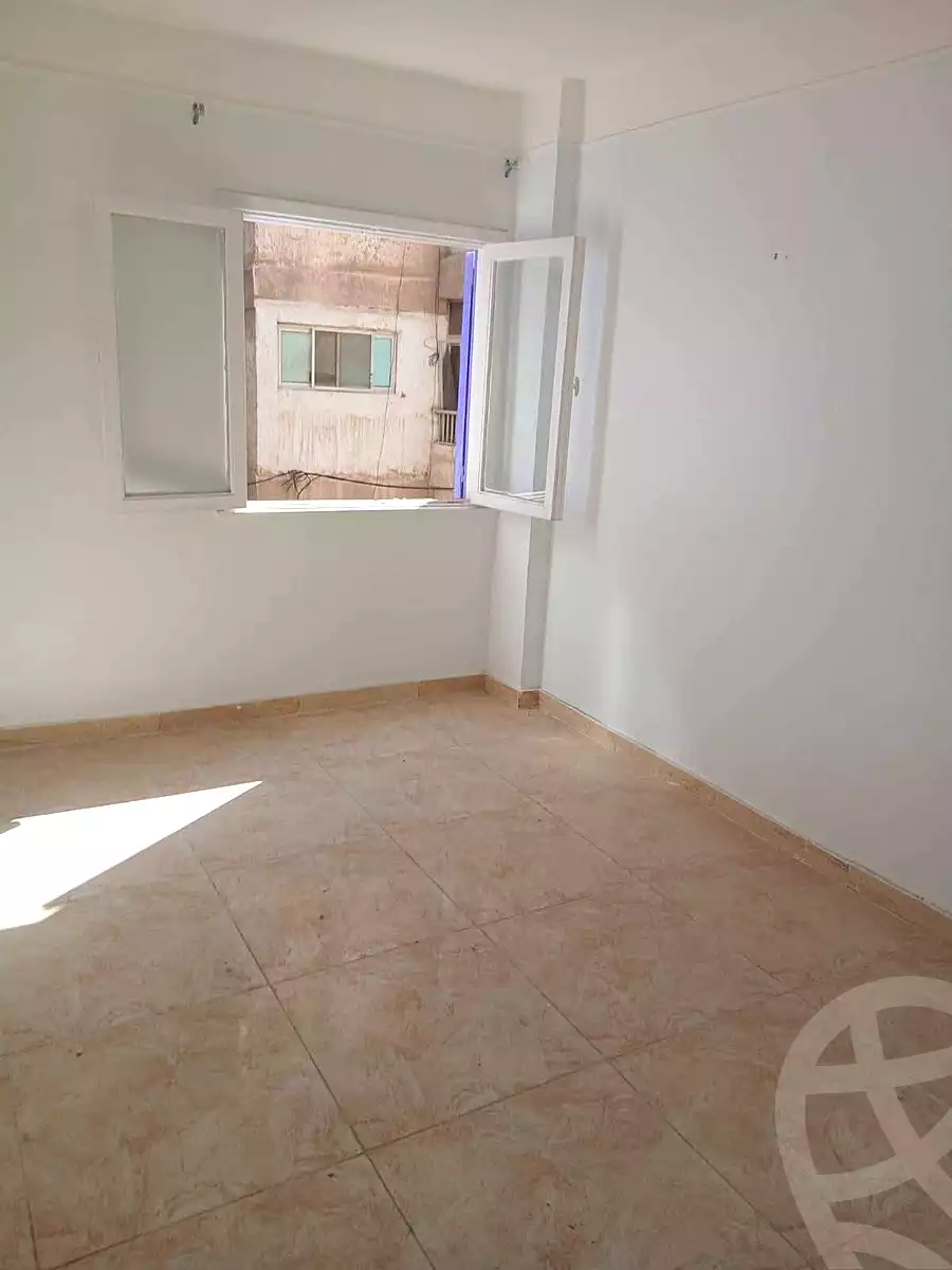 https://aqarmap.com.eg/en/listing/7057405-for-sale-alexandria-al-agamy-lbytsh-al-andalous-wa-al-hgaz-st