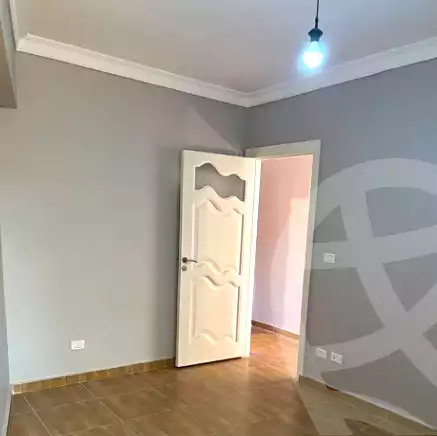 https://aqarmap.com.eg/en/listing/7057412-for-sale-alexandria-moharram-bey-ali-al-askandarani-st
