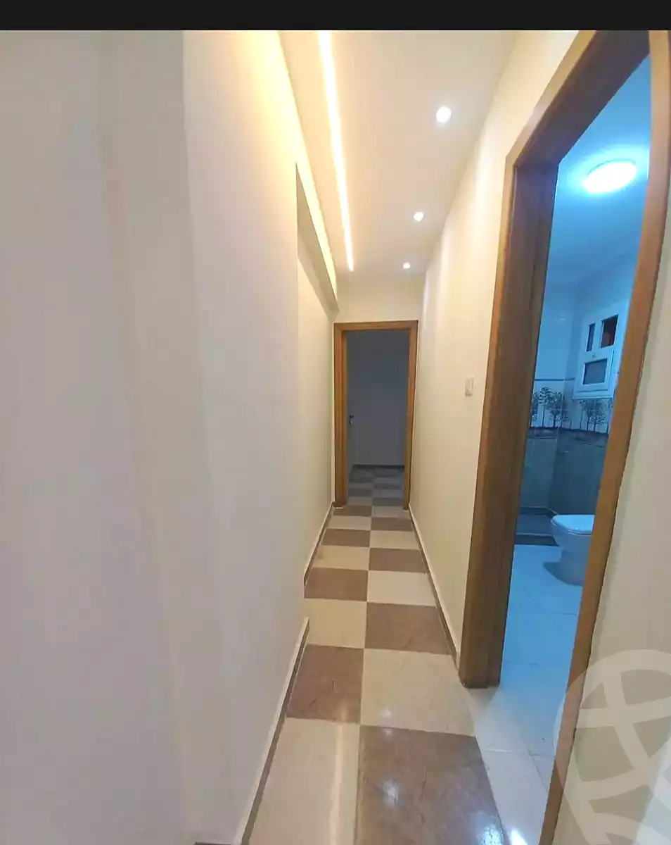 https://aqarmap.com.eg/ar/listing/7057398-for-sale-alexandria-sydy-bshr-sydy-bshr-bhry