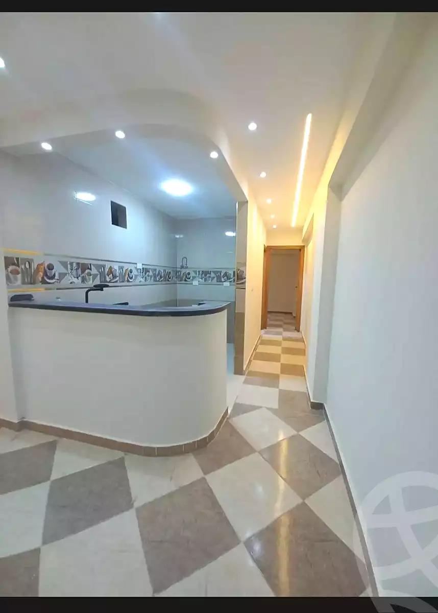 https://aqarmap.com.eg/ar/listing/7057398-for-sale-alexandria-sydy-bshr-sydy-bshr-bhry