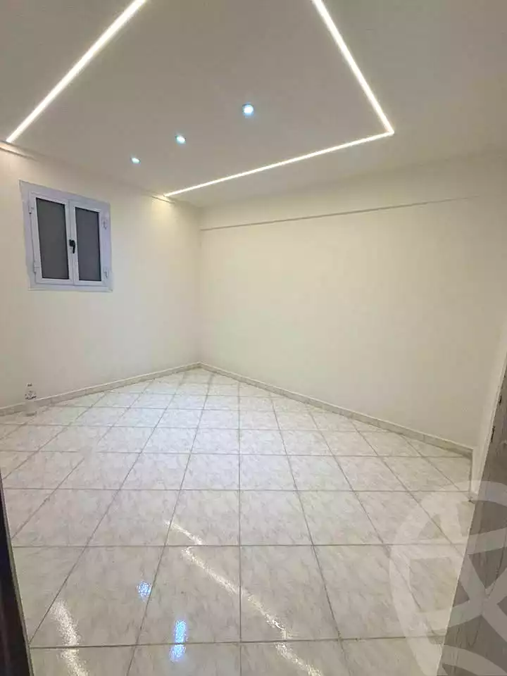 https://aqarmap.com.eg/ar/listing/7057738-for-sale-alexandria-lsywf-el-falki