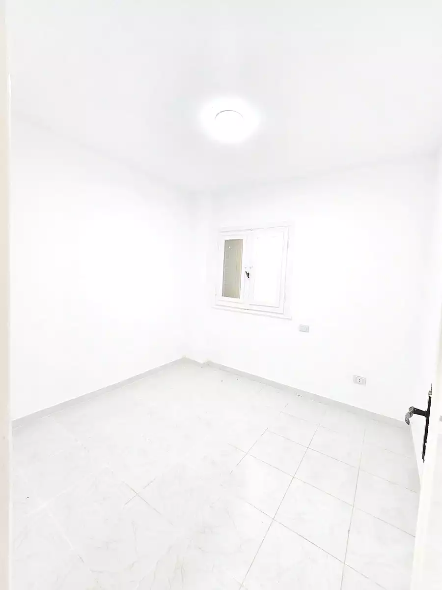 https://aqarmap.com.eg/ar/listing/7057816-for-sale-alexandria-al-agamy-shataa-el-nakheel
