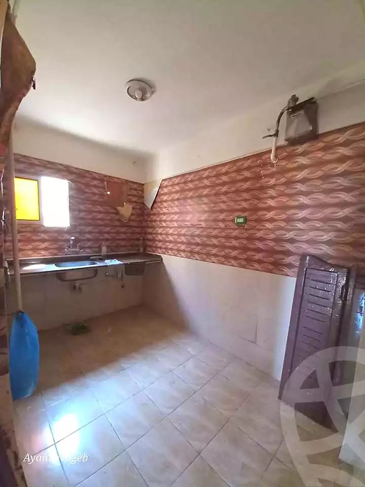 https://aqarmap.com.eg/ar/listing/7058064-for-rent-alexandria-al-agamy-lbytsh