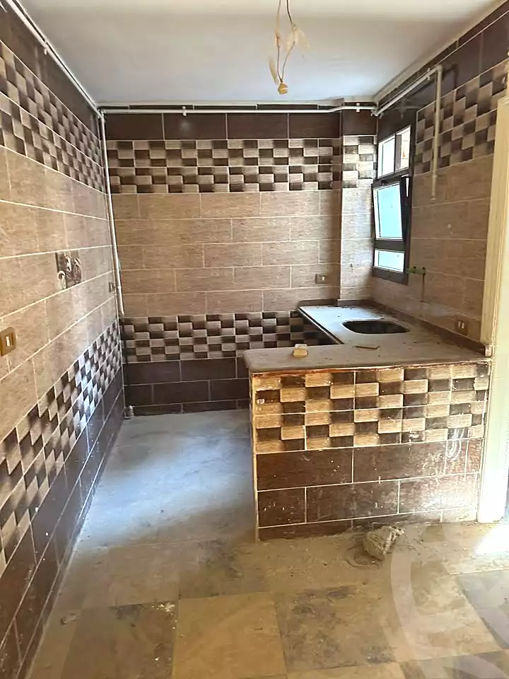 https://aqarmap.com.eg/en/listing/7058180-for-sale-alexandria-al-agamy-el-hanouvel