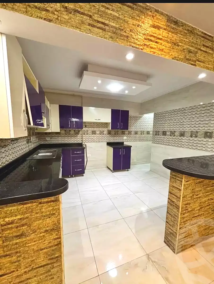 https://aqarmap.com.eg/ar/listing/7058189-for-sale-alexandria-miami-el-sebaey-st