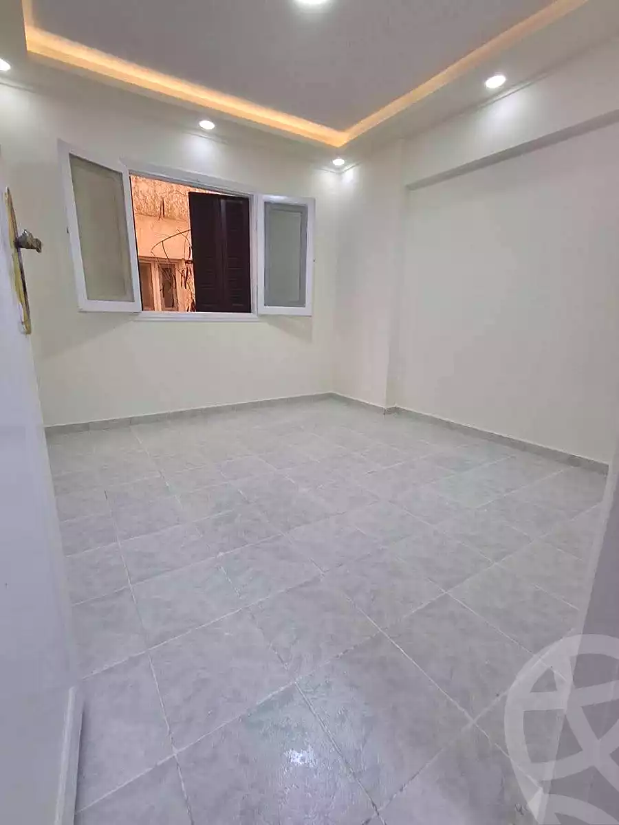 https://aqarmap.com.eg/ar/listing/7058235-for-sale-alexandria-al-agamy-shataa-el-nakheel