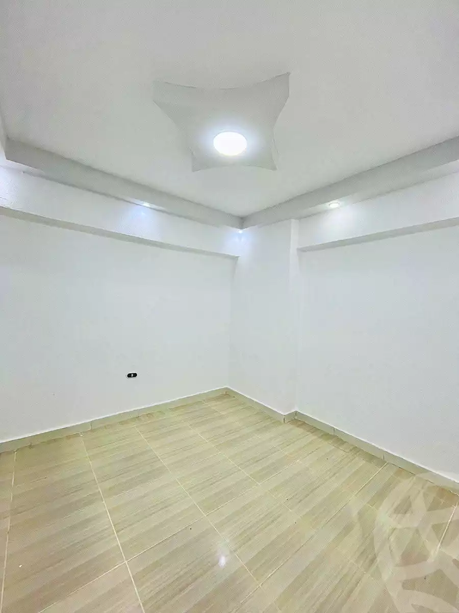 https://aqarmap.com.eg/ar/listing/7058412-for-sale-alexandria-al-agamy-shataa-el-nakheel