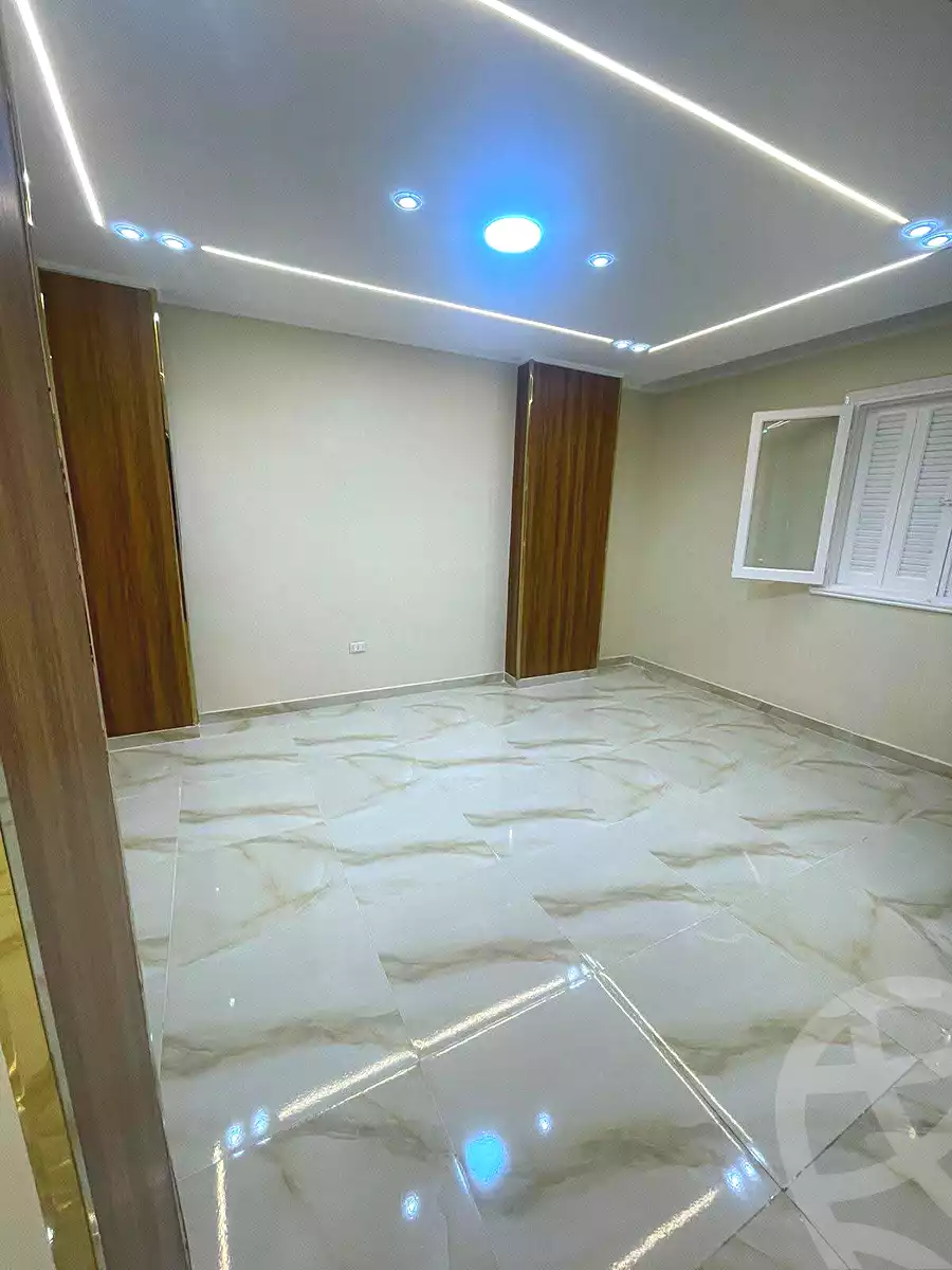 https://aqarmap.com.eg/ar/listing/7058612-for-sale-alexandria-miami-abou-el-arab-st