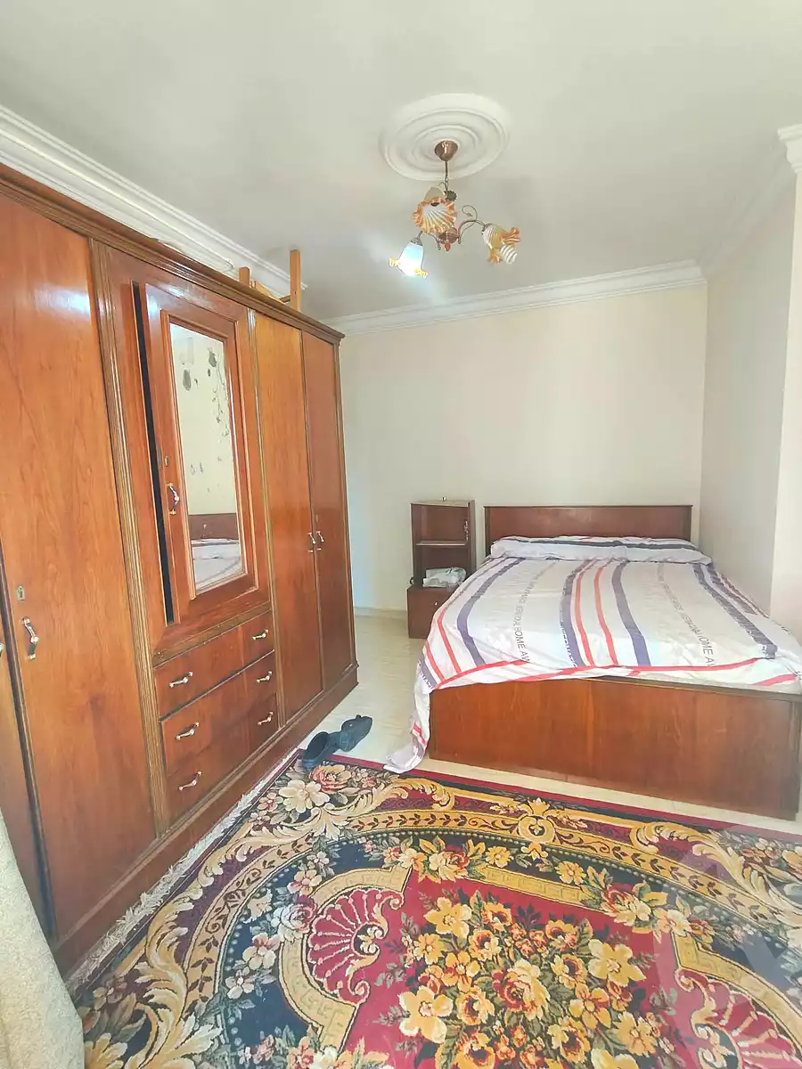 https://aqarmap.com.eg/ar/listing/7058622-for-sale-alexandria-miami-khld-bn-lwlyd