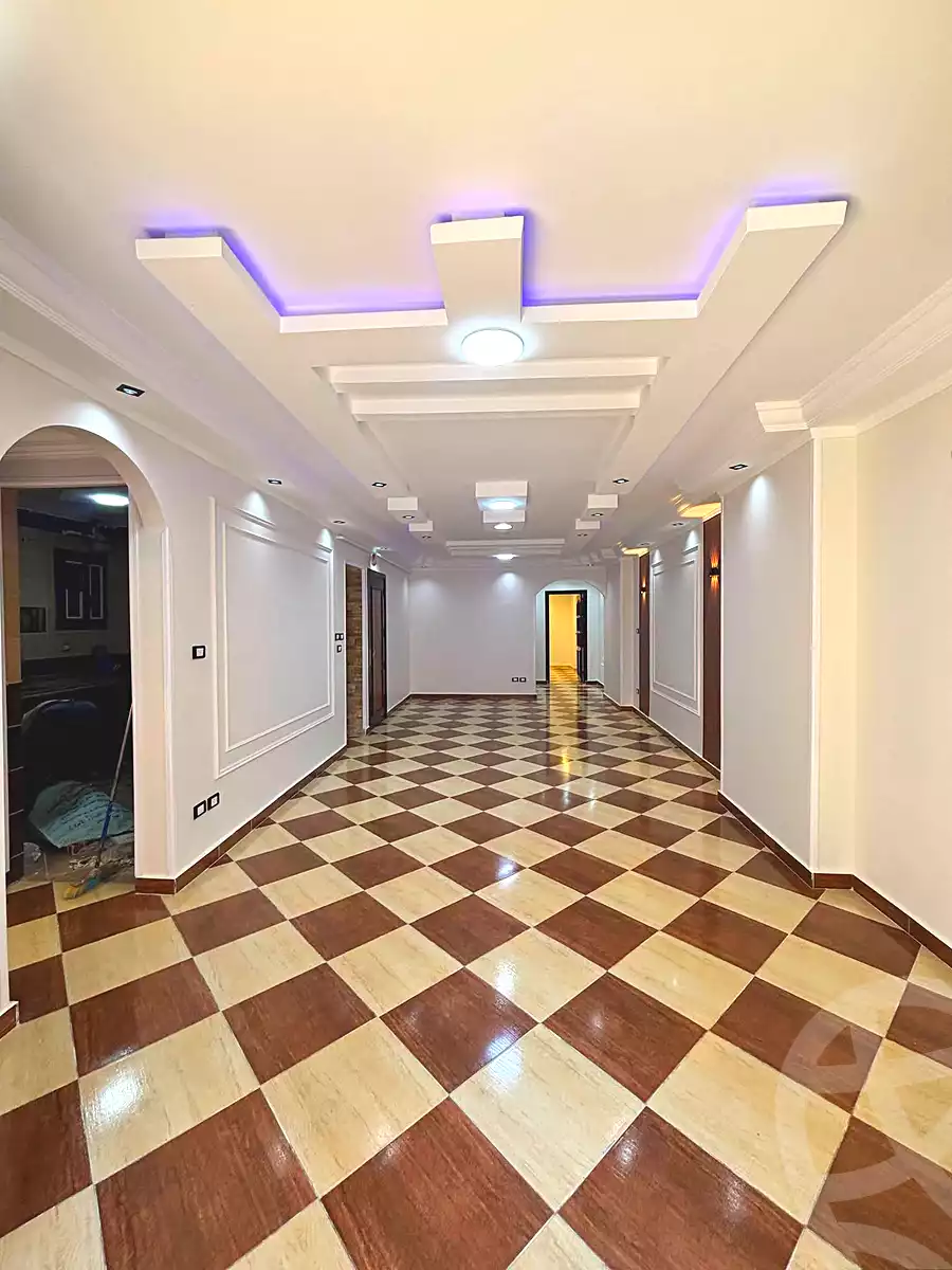 https://aqarmap.com.eg/ar/listing/7058625-for-sale-alexandria-miami-45-street