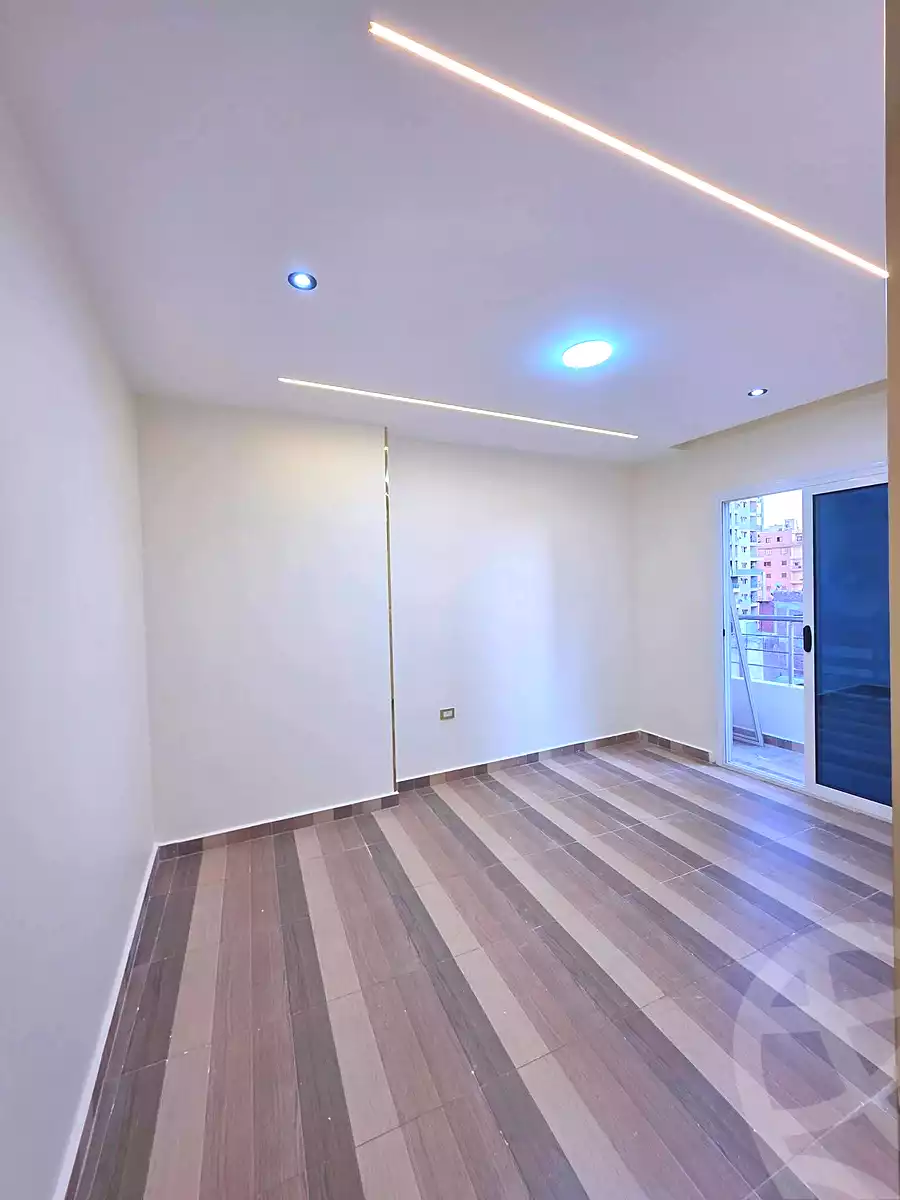 https://aqarmap.com.eg/ar/listing/7058723-for-sale-alexandria-miami-khld-bn-lwlyd