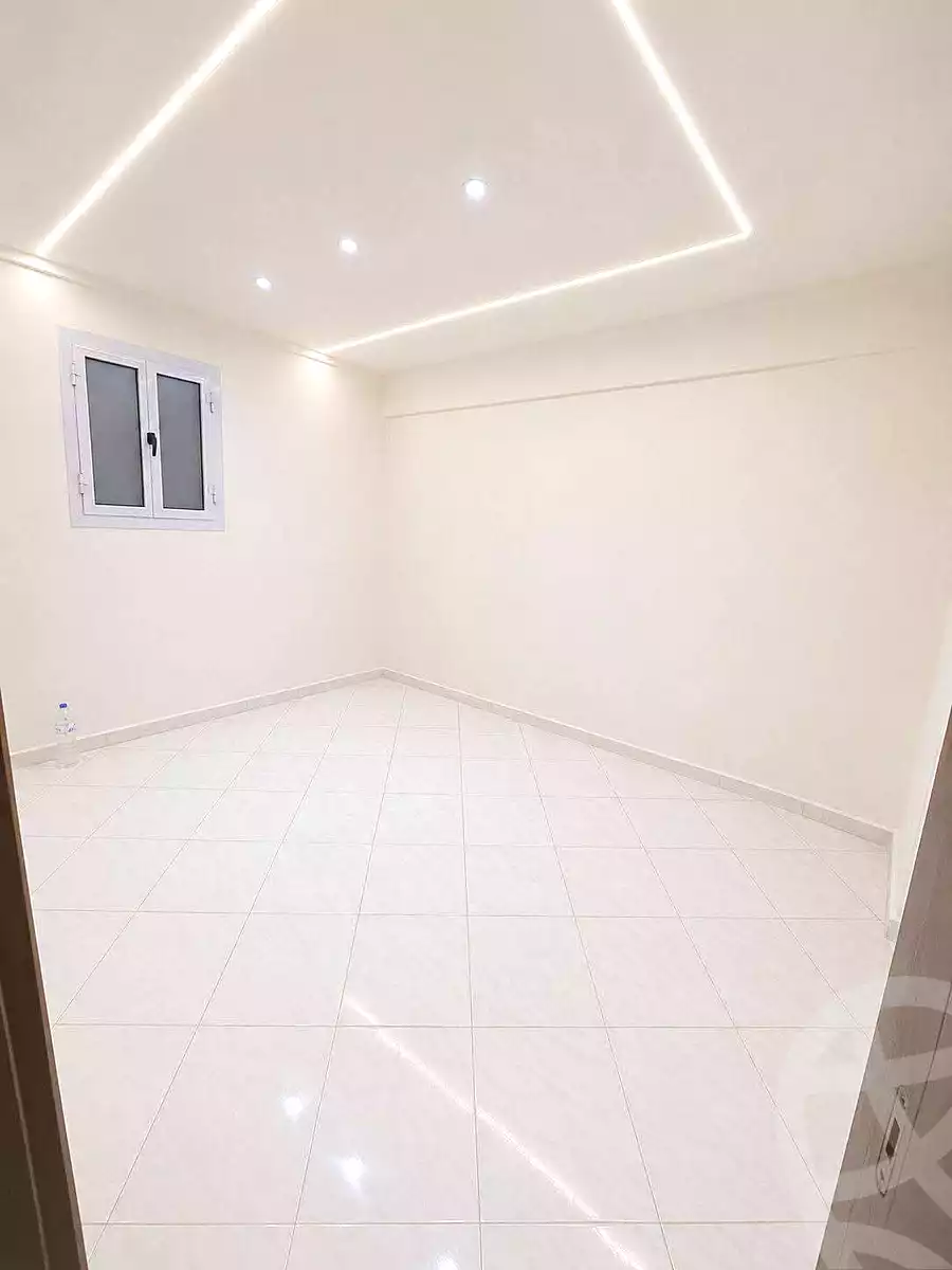 https://aqarmap.com.eg/ar/listing/7058875-for-sale-alexandria-lsywf-el-falki