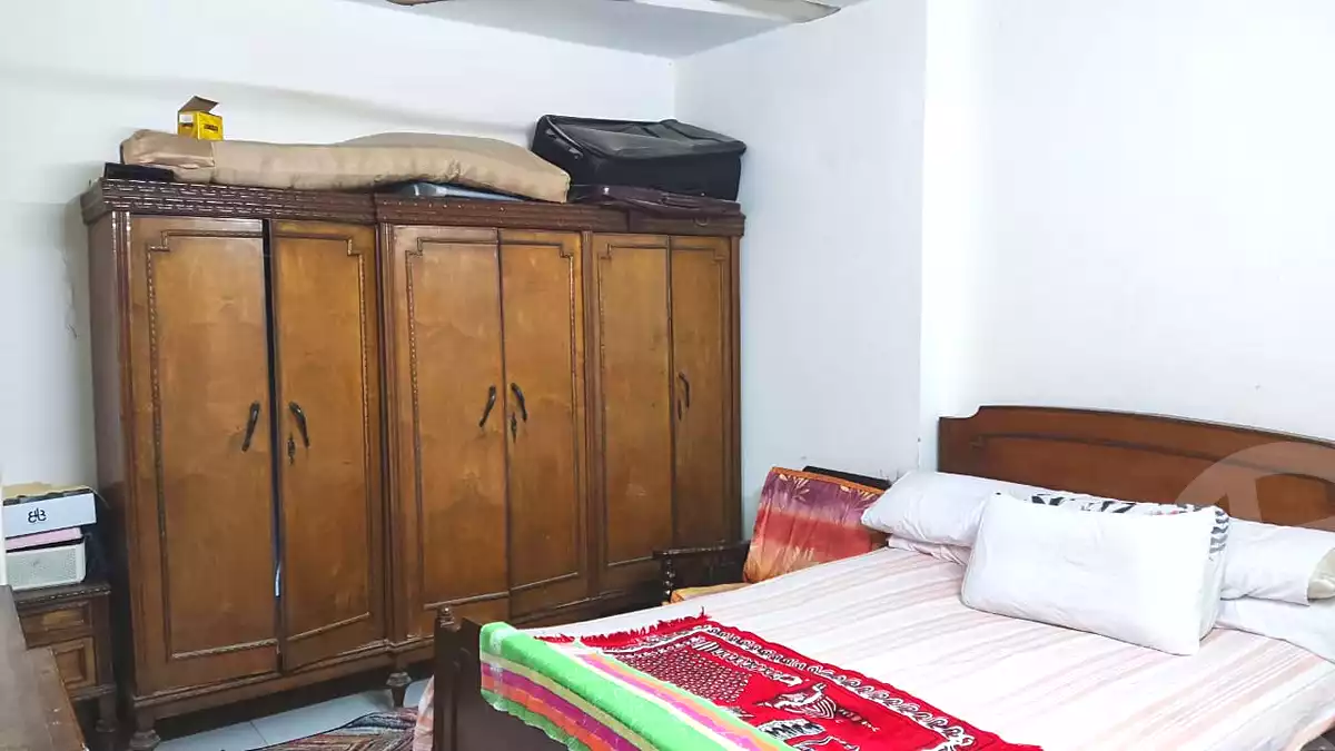 https://aqarmap.com.eg/ar/listing/7049157-for-sale-cairo-6th-of-october-el-ahyaa-neighborhood-11th