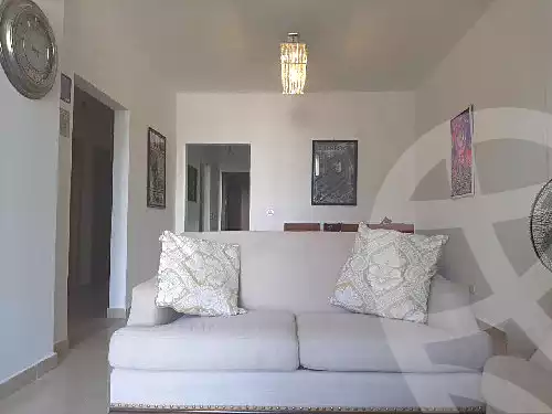 https://aqarmap.com.eg/ar/listing/7059467-for-rent-cairo-new-cairo-compounds-fifth-square
