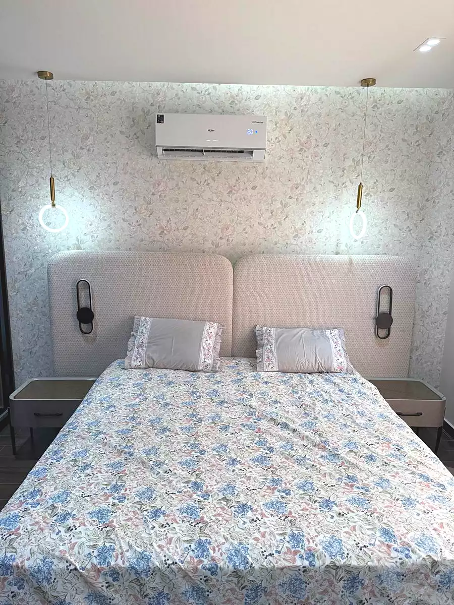 https://aqarmap.com.eg/ar/listing/7059686-for-sale-cairo-new-cairo-compounds-galleria-moon-valley-compound-arabia