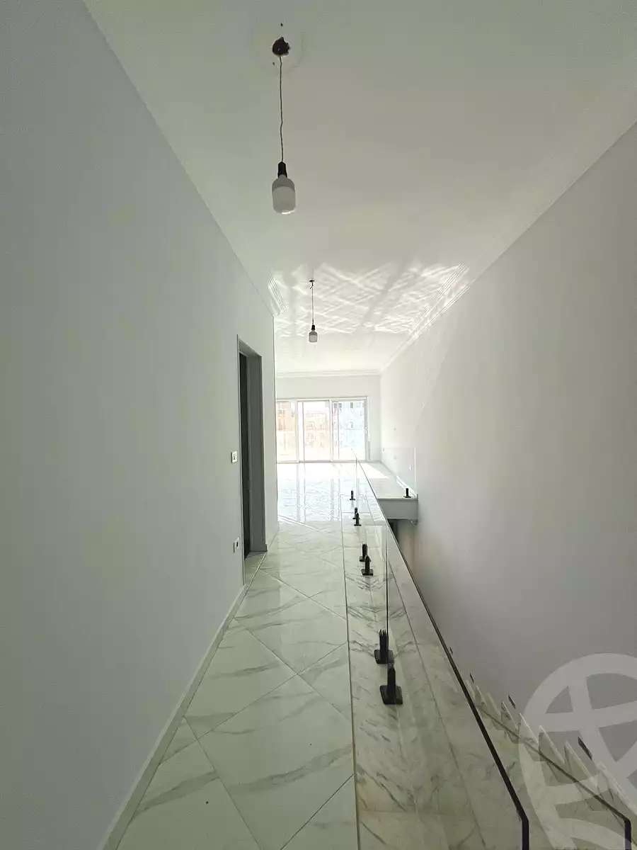 https://aqarmap.com.eg/ar/listing/7059918-for-sale-cairo-new-cairo-compounds-hyde-park-peaksville-hyde-park