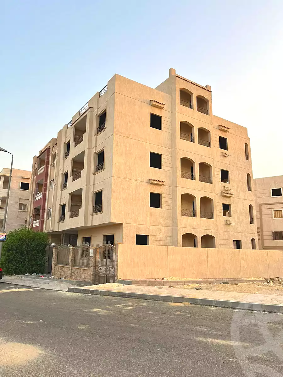 https://aqarmap.com.eg/en/listing/7060071-for-sale-cairo-new-cairo-compounds-gardenia-hights-abo-el-hawl-abo-el-hawl-3