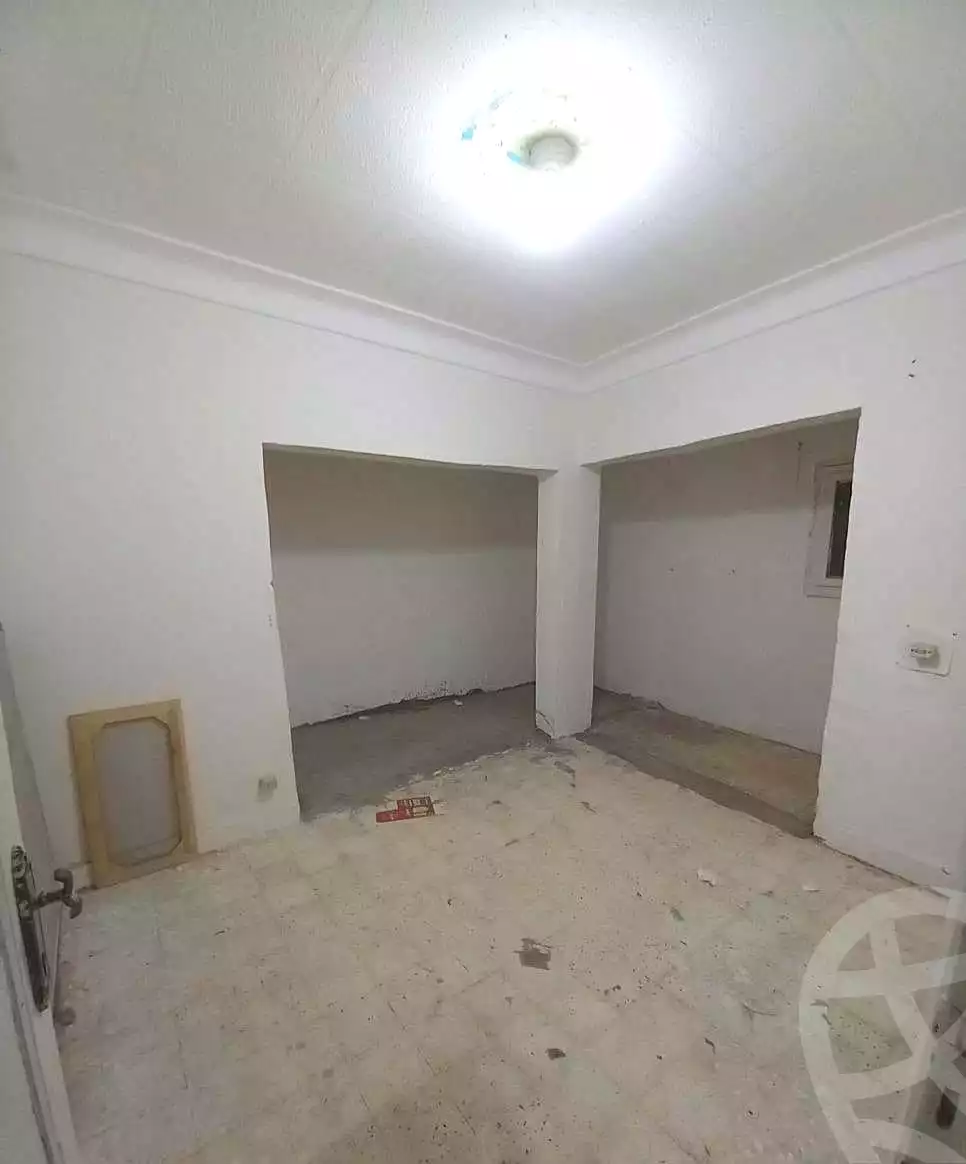 https://aqarmap.com.eg/en/listing/7058798-for-sale-alexandria-al-agamy-lbytsh-mohamed-el-fardi-st