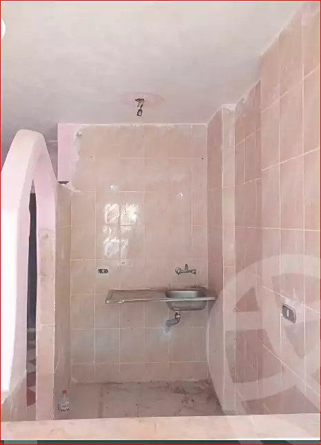https://aqarmap.com.eg/ar/listing/7060605-for-sale-alexandria-al-agamy-el-hanouvel