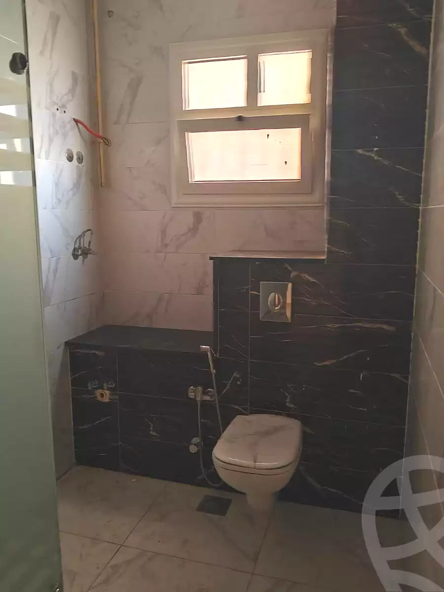 https://aqarmap.com.eg/en/listing/7060652-for-rent-cairo-new-cairo-compounds-kmbwnd-ldf-lwtny