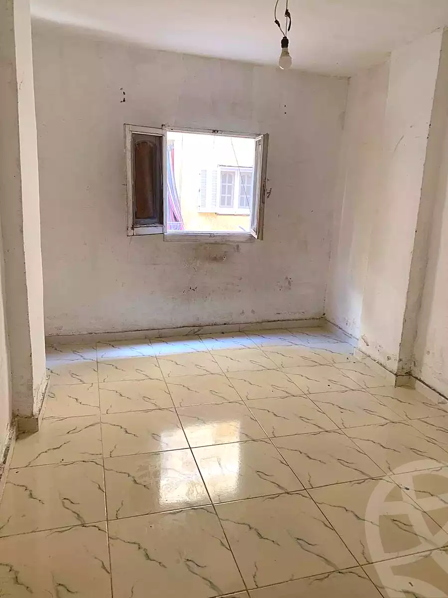 https://aqarmap.com.eg/ar/listing/7059099-for-sale-alexandria-al-agamy-el-hanouvel