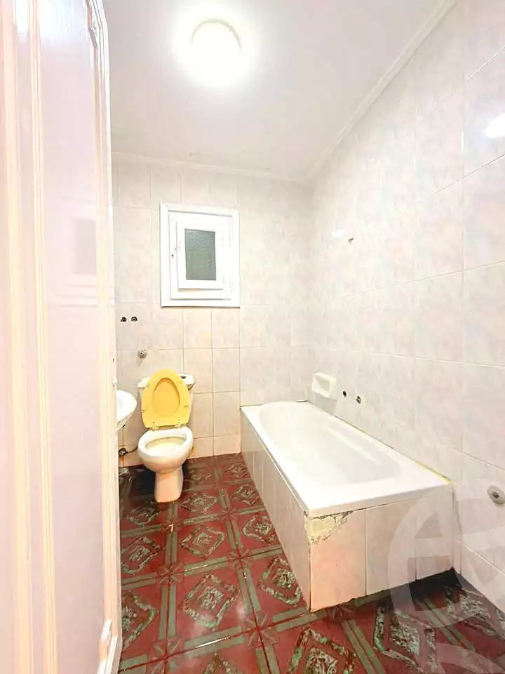 https://aqarmap.com.eg/en/listing/7061203-for-sale-alexandria-al-agamy-shataa-el-nakheel
