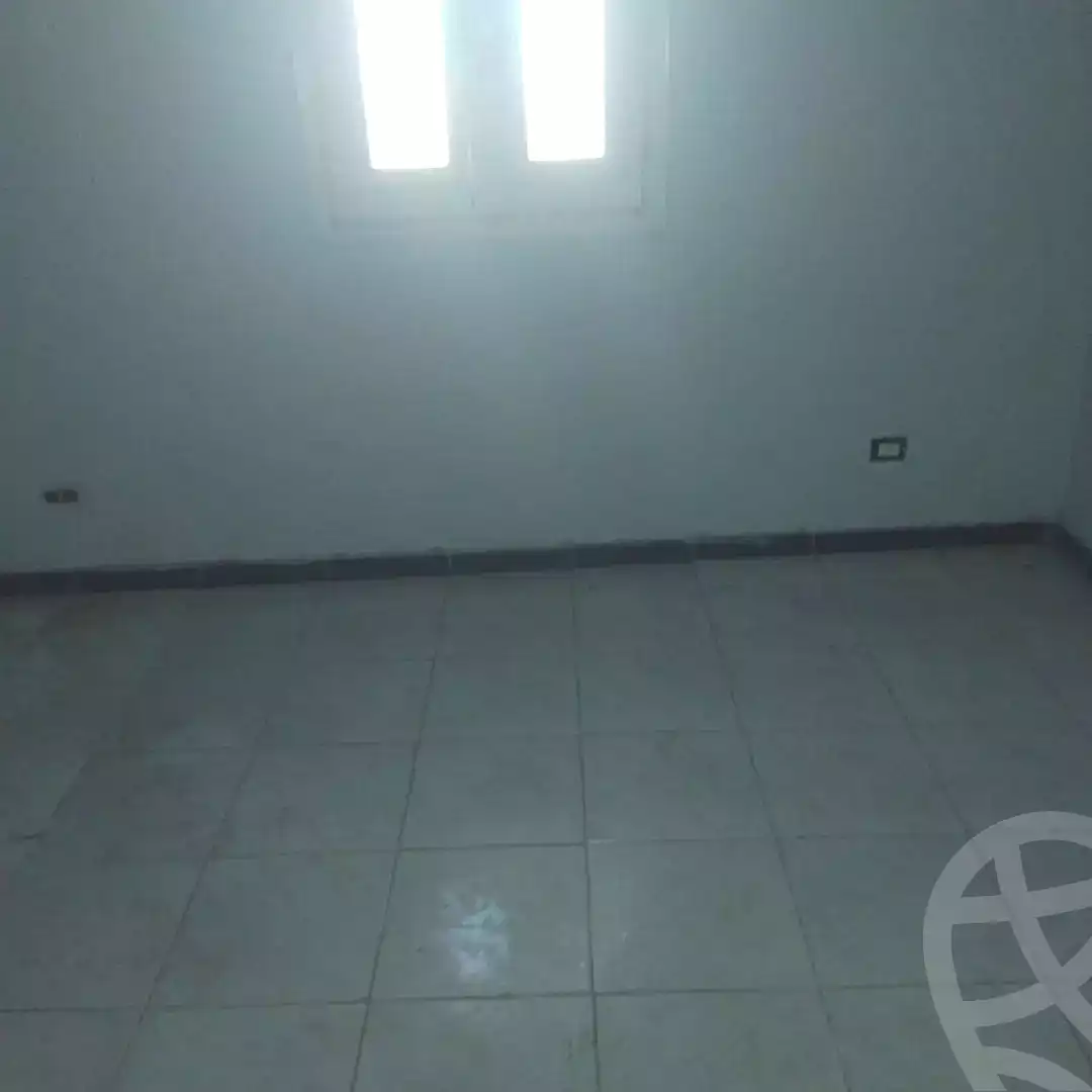 https://aqarmap.com.eg/ar/listing/7061364-for-rent-alexandria-lsywf-mostafa-kamel-st