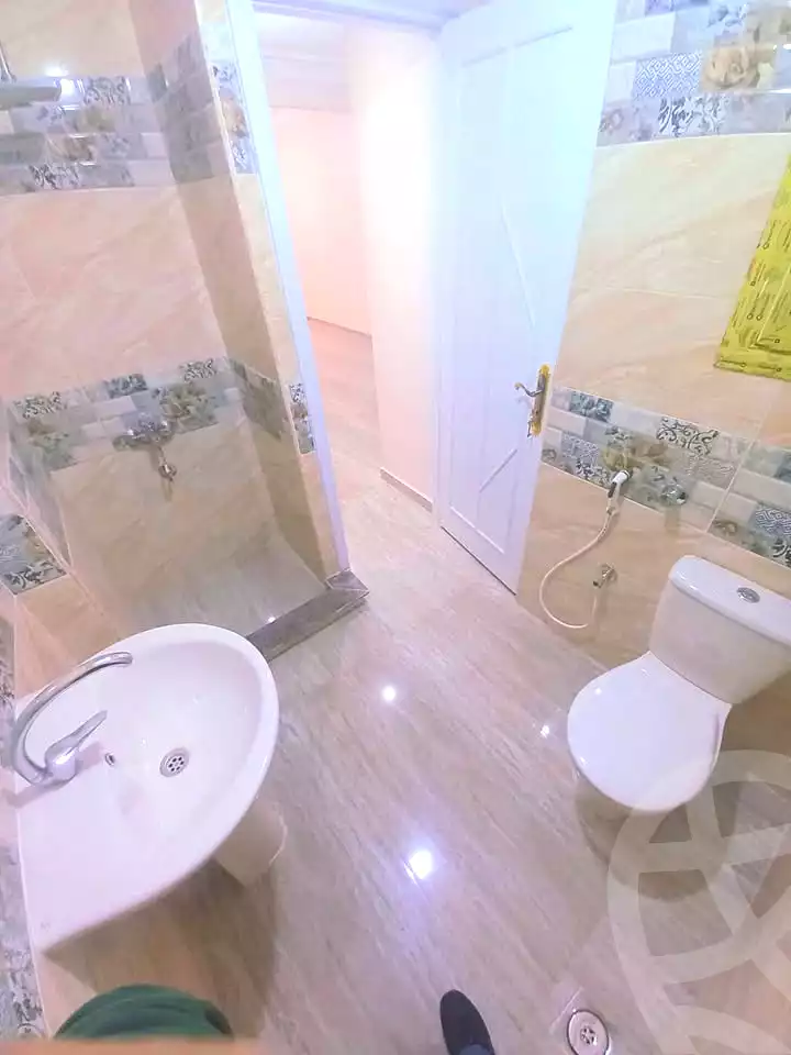https://aqarmap.com.eg/ar/listing/7061395-for-sale-alexandria-miami-shr-jml-bd-lnsr