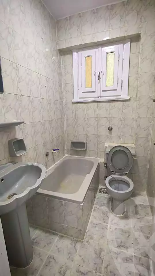 https://aqarmap.com.eg/ar/listing/7061486-for-sale-alexandria-al-agamy-shataa-el-nakheel