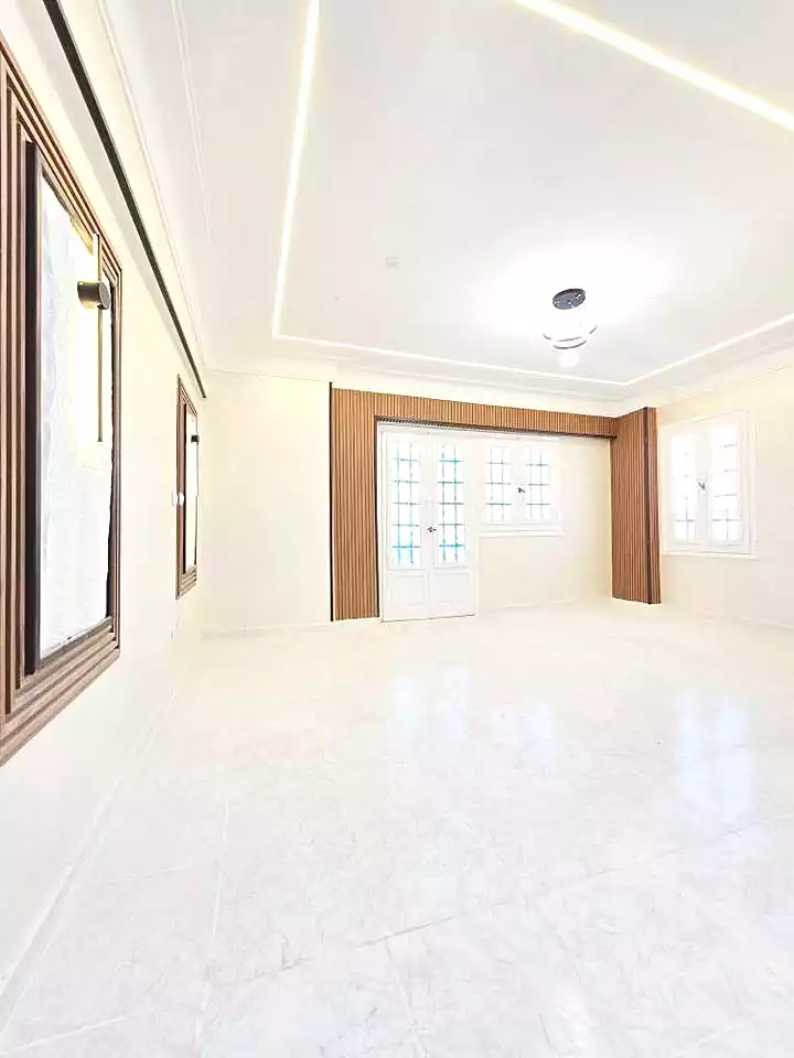 https://aqarmap.com.eg/ar/listing/7061533-for-sale-alexandria-al-agamy-shataa-el-nakheel