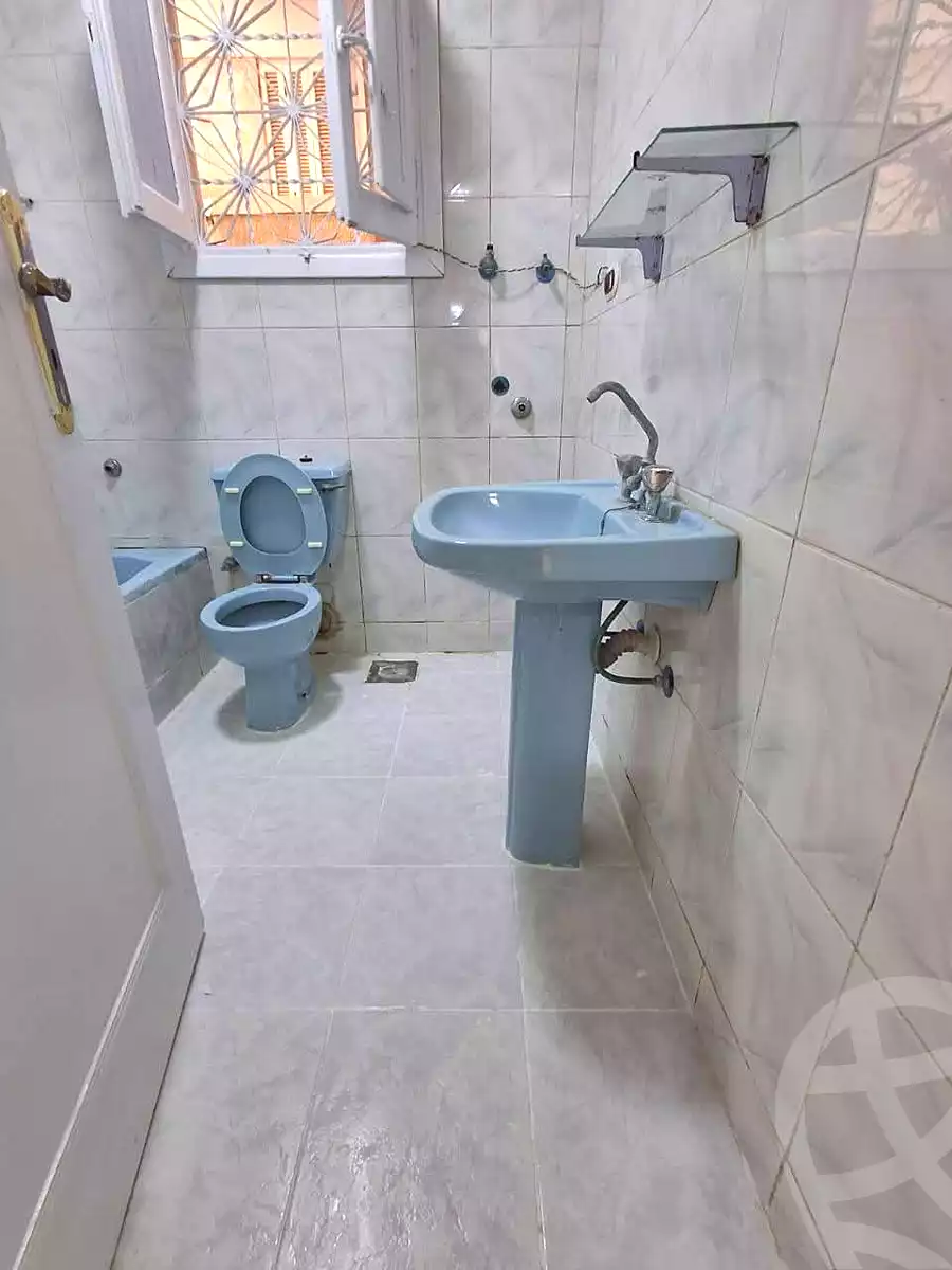 https://aqarmap.com.eg/en/listing/7061539-for-sale-alexandria-al-agamy-shataa-el-nakheel